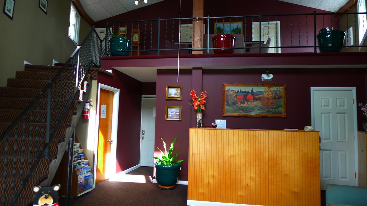 Relax Inn Watertown 沃特敦 外观 照片